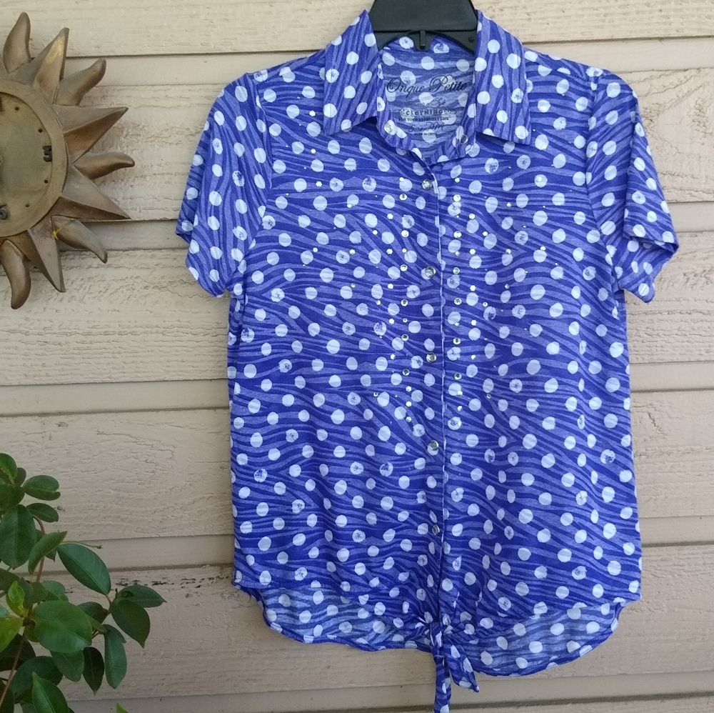 Onque Petite Tie Front Top